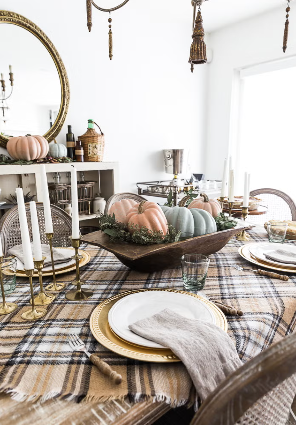 thanksgiving table decor and tablescapes