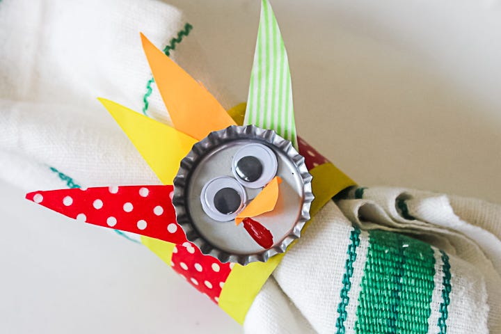 bottle cap turkey napkin ring for thanksgiving tables fo rkids