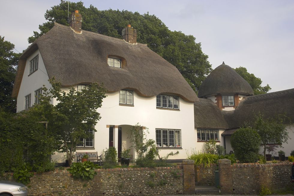 A thatched house in Briantspuddle which is a village notable for its thatched cottages