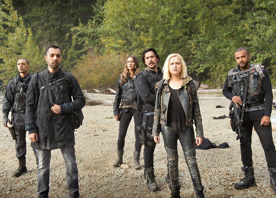 The 100: Season 1 : Jason Rothenberg, Elizabeth  