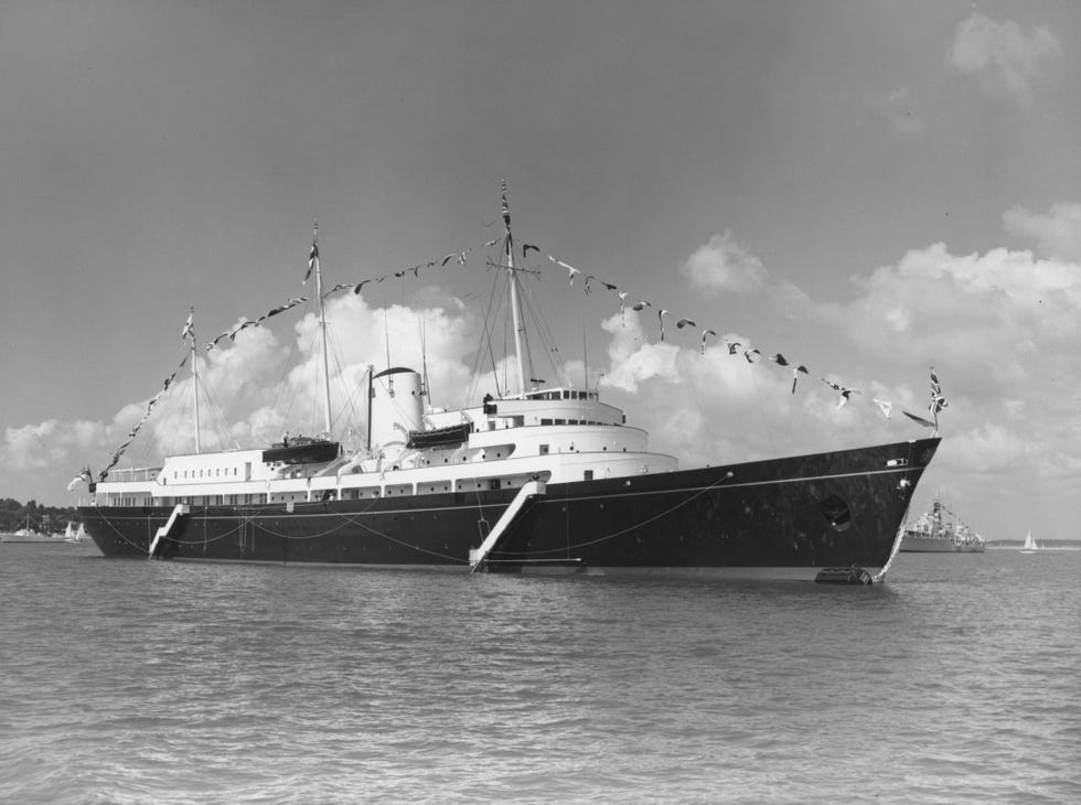 royal residence, queen elizabeth ii, エリザベス女王, britannia, royal yacht, イギリス, ロイヤルファミリー, ブリタニア号