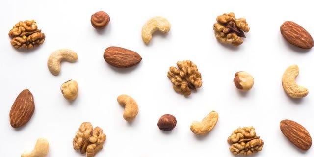 おやつ ナッツ類,ナッツ 栄養,脳,ナッツ,健康,best nuts, healthiest nuts, nuts for health, best nuts to eat, healthiest nuts to eat, what nuts should I eat, should I eat nuts, best nuts for health