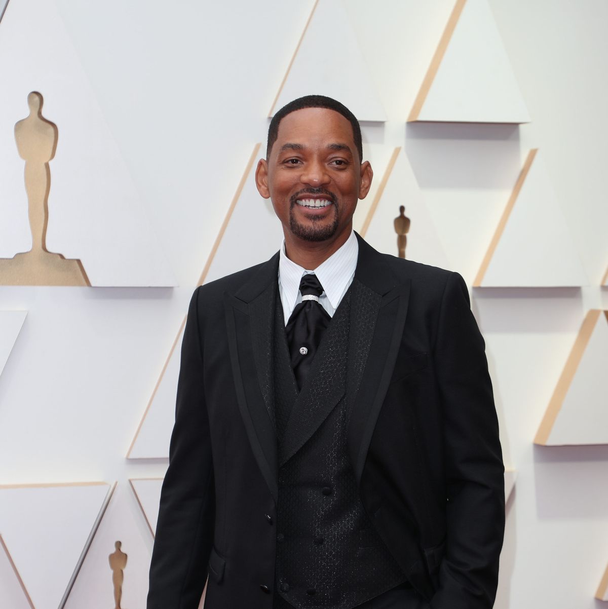 Will Smith & Timothee Chalamet 2022 Oscars Red Carpet Looks in Photos