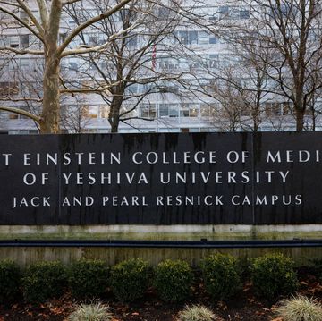 bronx medical school receives 1 billion dollar donation to provide free tuition