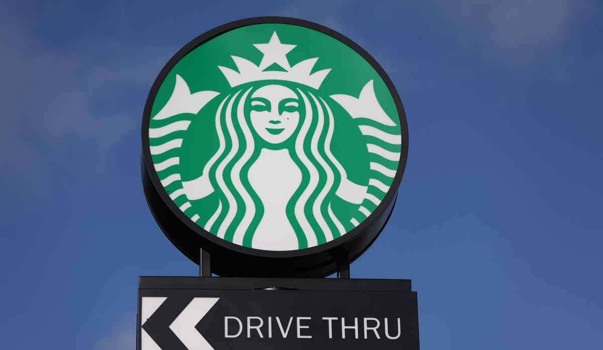 Video player poster image preview for This Copycat Starbucks Pink Drink Is Better (!!) Than The Real Thing