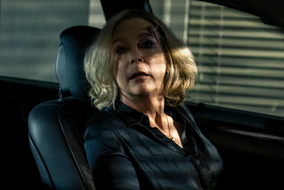 o urso — “fishes” — temporada 2, episódio 6 (estréia quinta-feira, 22 de junho) na foto: jamie lee curtis como donna. créditos: chuck hodes/fx.