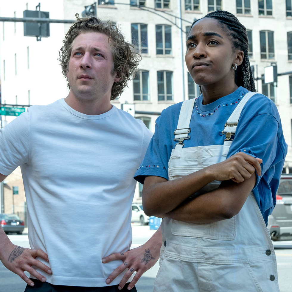 jeremy allen white as carmy and ayo edibiri as sydney in season 3 of the bear
