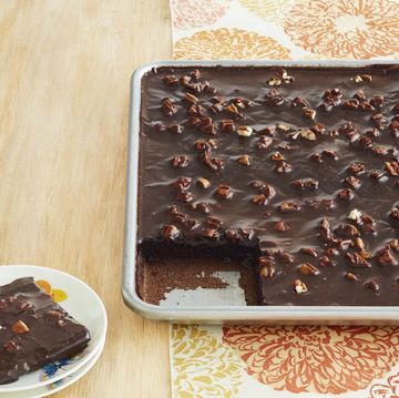 the pioneer woman's chocolate sheet cake recipe