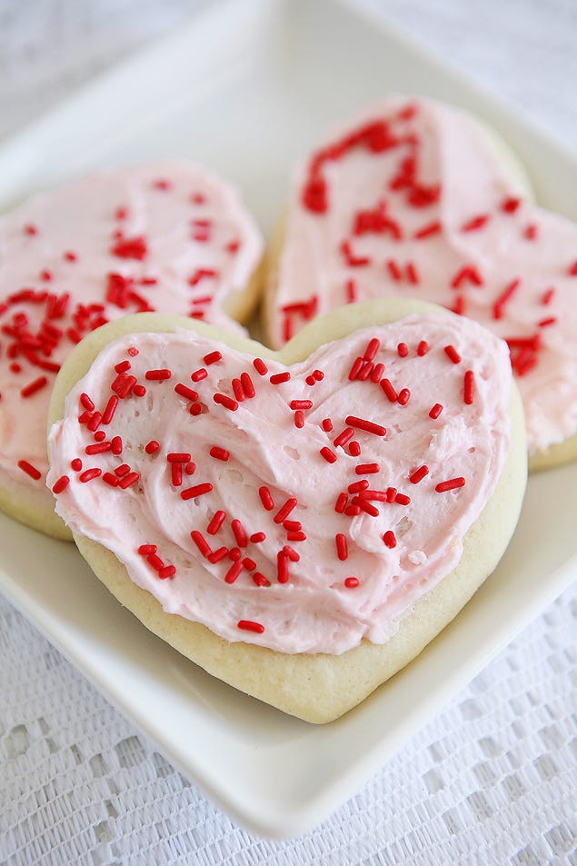 40 Simple Valentine's Day Decor Ideas for Home