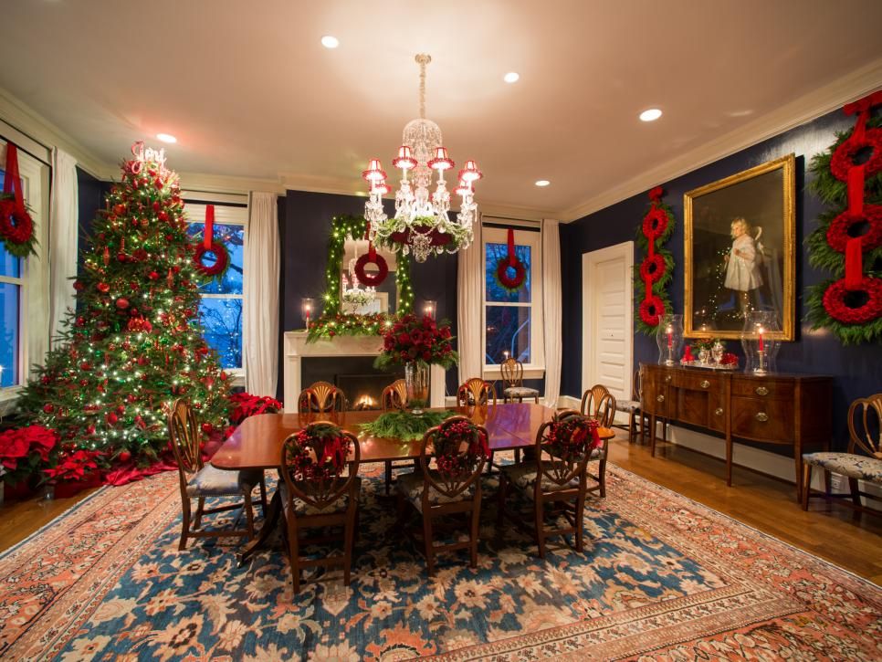 the bidens’ holiday decorations at number one observatory circle in 2014