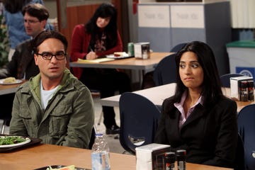 leonard and priya in the big bang theory season 4