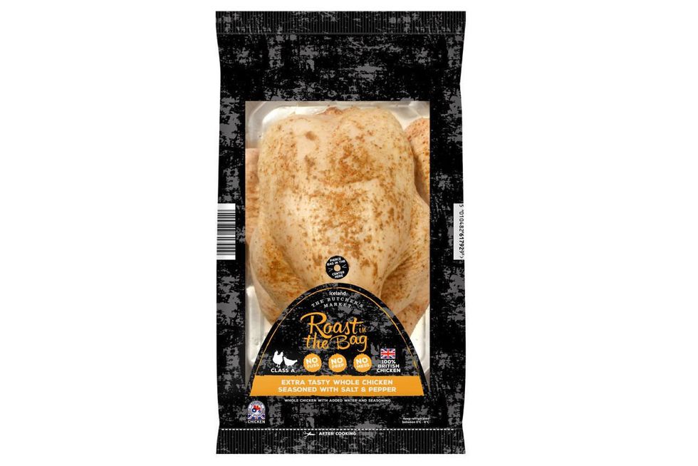 https://hips.hearstapps.com/hmg-prod/images/the-butchers-market-roast-in-the-bag-class-a-extra-tasty-british-whole-chicken-seasoned-with-salt-p-61792-1580464224.jpg?crop=0.9996084573218481xw:1xh;center,top&resize=980:*