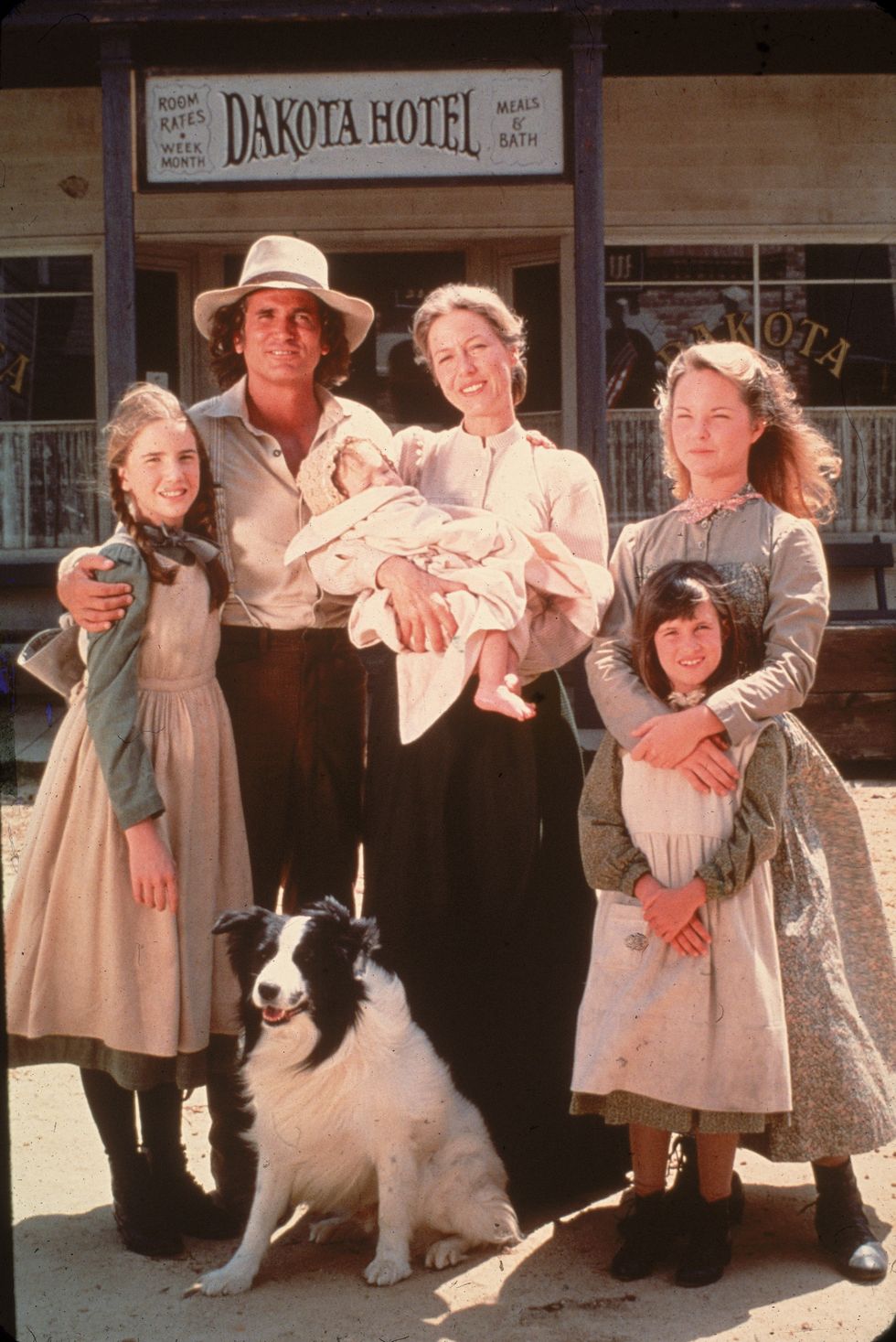 「大草原の小さな家」の母役が回顧録で暴露「父役マイケル・ランドンは10代のスタントウーマンとセットで浮気していた」 カルチャー