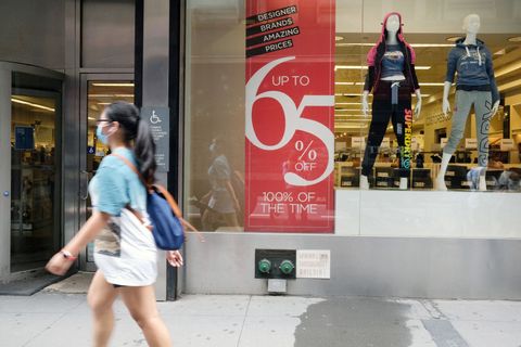 discount department store century 21 files for bankruptcy