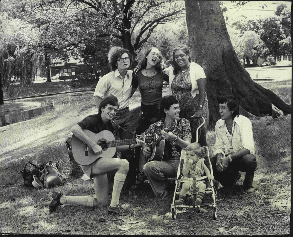 the family international members in 1976