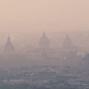 italy weather pollution smog