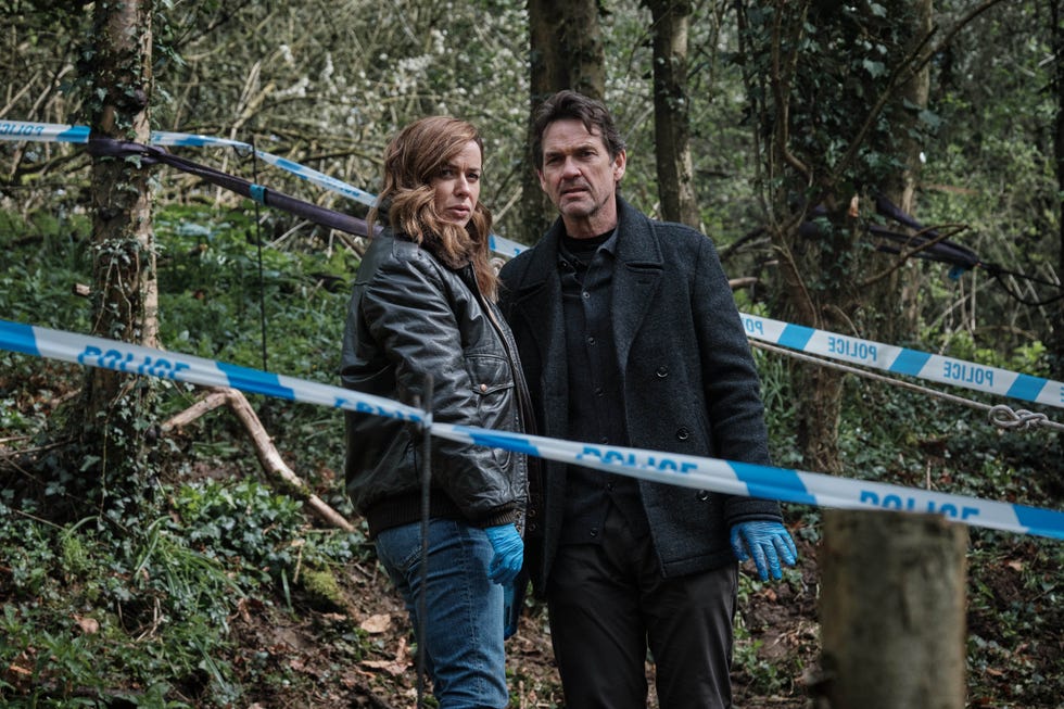 dci jeanette kirkland played by eve myles and di lou stanley played by dougray scott