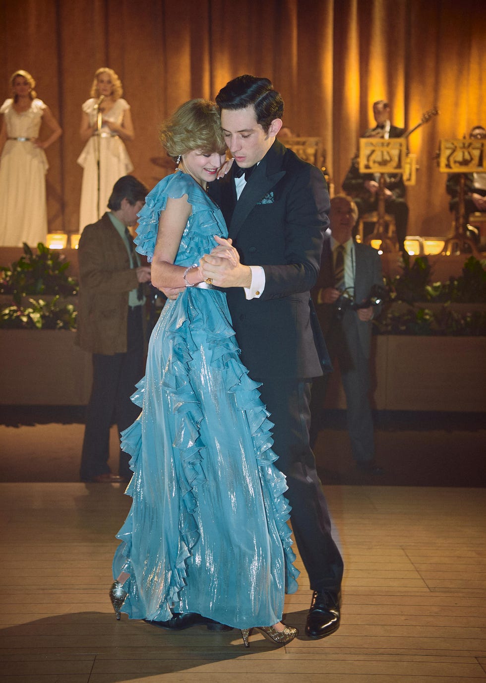 emma corrin as princess diana, josh o'connor as prince charles, the crown season 4