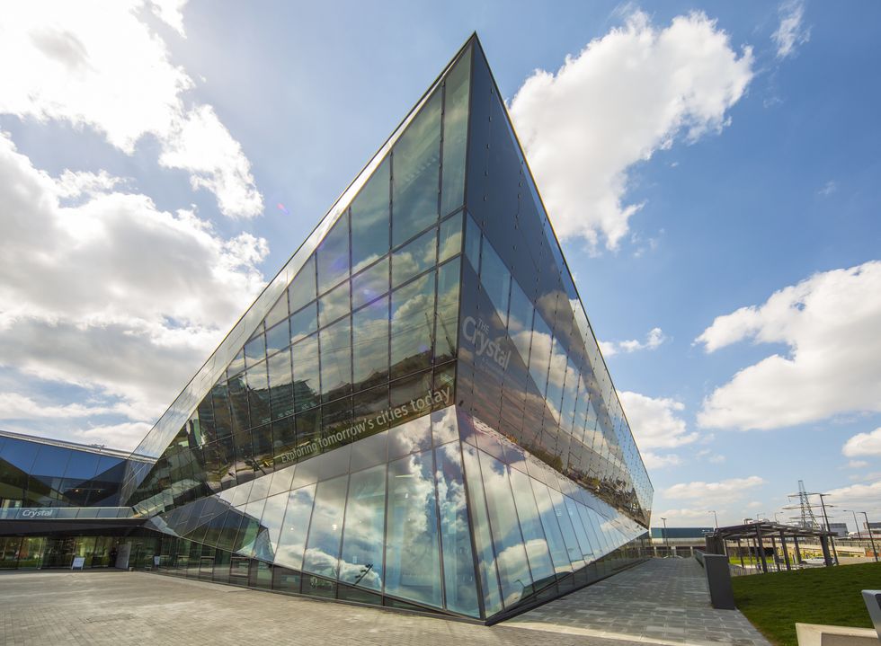 the crystal, siemens sustainable cities initiative building