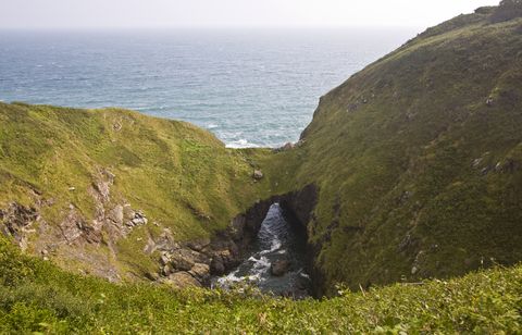 the devil's frying pan coastal feature formed by the collapse and erosion of a large sea cave