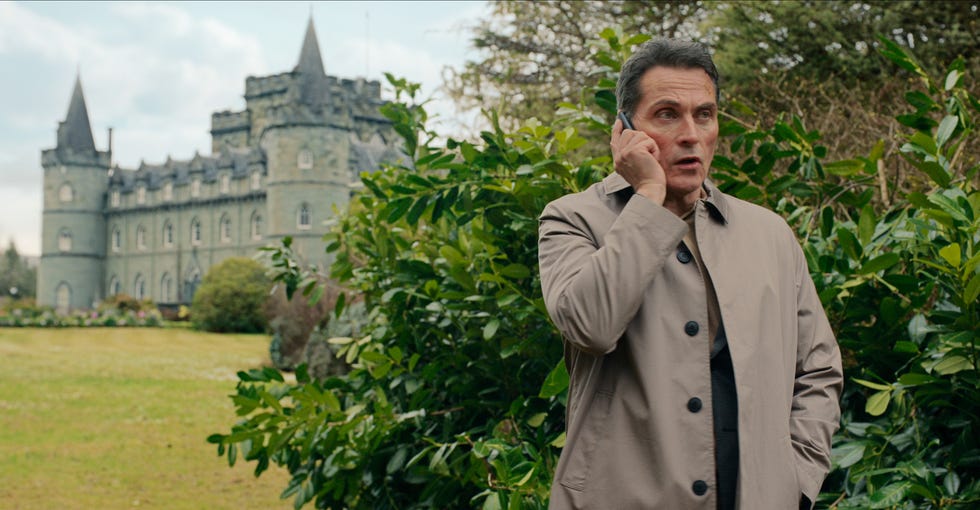 the diplomat rufus sewell as hal wyler in episode 204 of the diplomat
