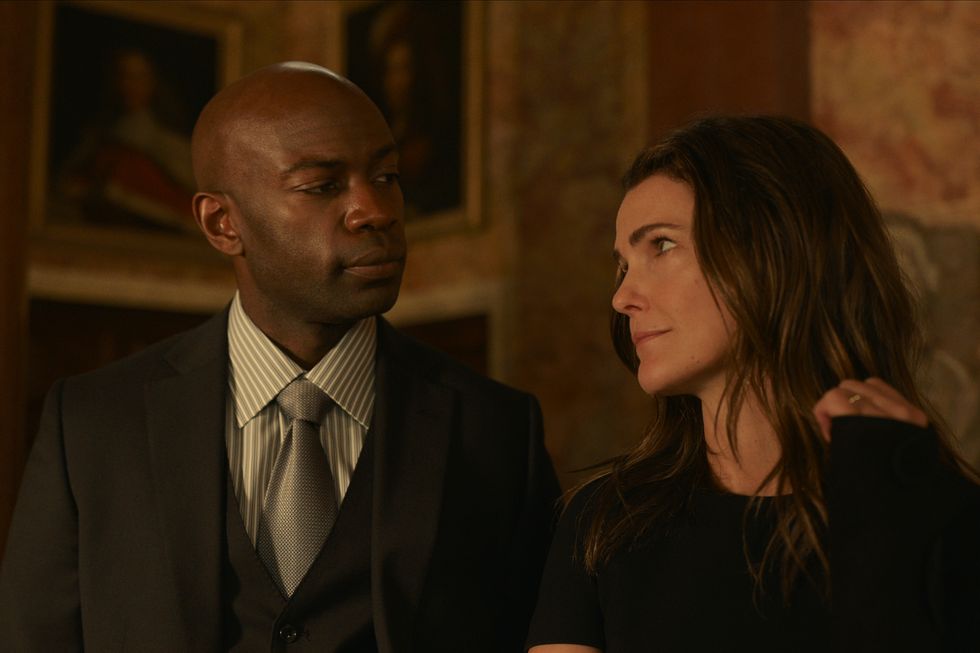 the diplomat l to r david gyasi as austin dennison, keri russell as kate wyler in episode 106 of the diplomat cr courtesy of netflix © 2023