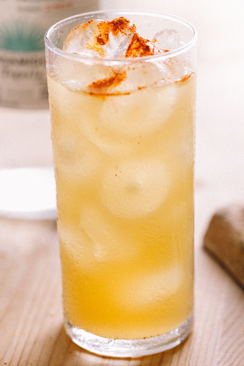 Drink, Food, Alcoholic beverage, Whiskey sour, Beer cocktail, Greyhound, Non-alcoholic beverage, Rum swizzle, Sour, Ingredient, 