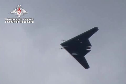 russian defense ministry unveils footage of first flight of ucav sukhoi s 70 okhotnik