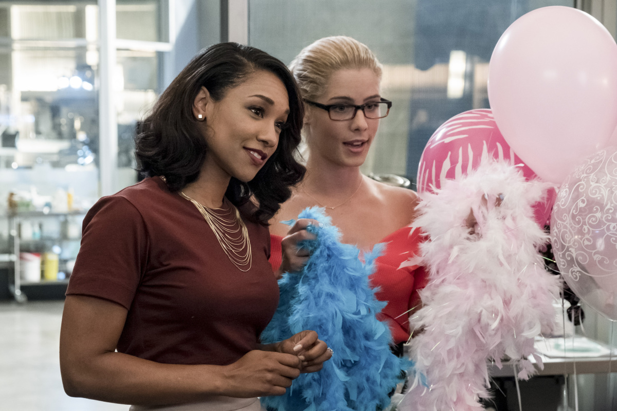 The Flash's Doesn't Know How to Handle Its Female Characters - The Flash 'Girls  Night Out