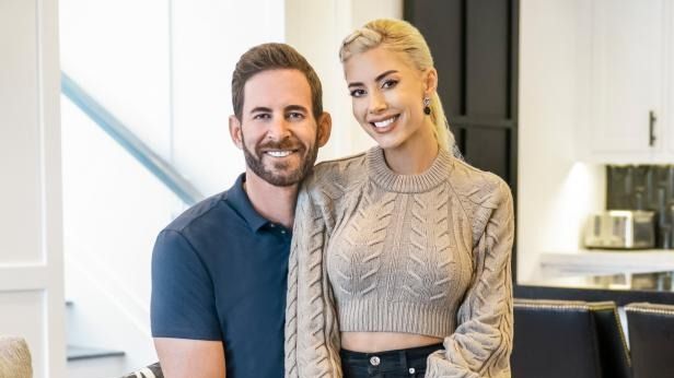 Everything To Know About Tarek And Heather Rae El Moussas Hgtv Show The Flipping El Moussas 4267