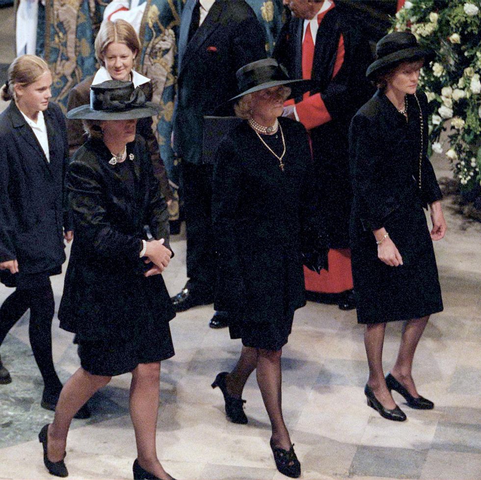 diana family at her funeral