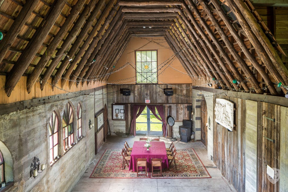 The Gingerbread House, en Tyringham