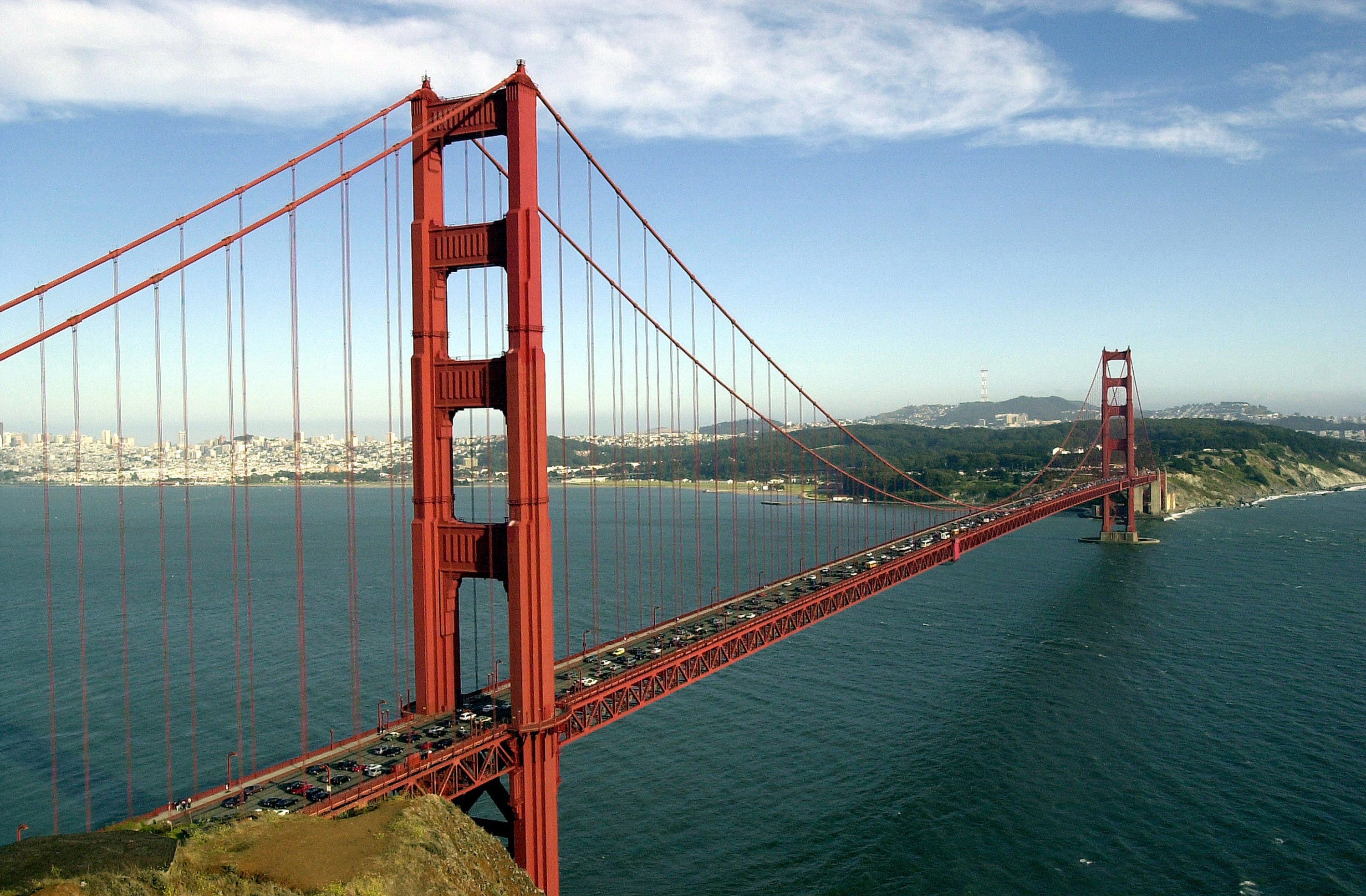 Why the Golden Gate Bridge Sounds Like It's Screaming Bloody Murder Right Now