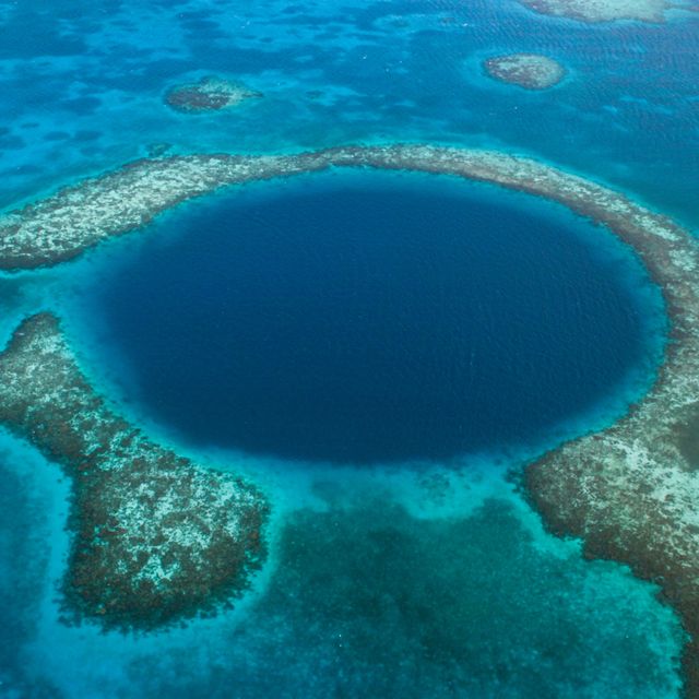 the great blue hole off the coast of belize in central america