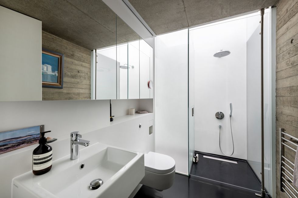 the grey house for sale in london bathroom