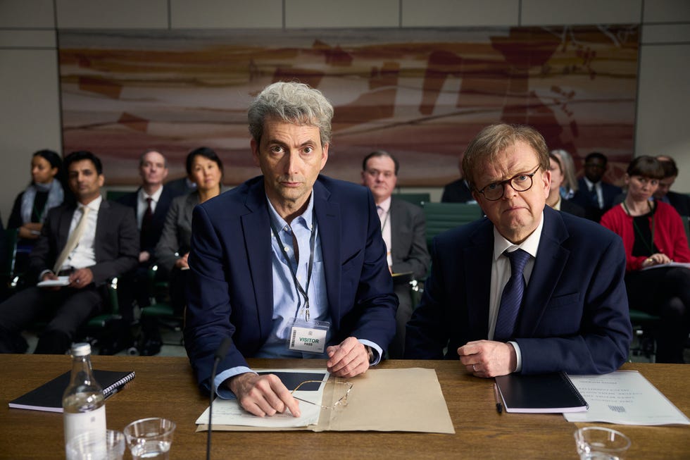 itv studios and stan foritv annd itvxthe hackpictured: david tennant as nick davies,robert carlyle as dave cook and toby jones as alan rusdridger.this photograph is (c) itv studios and can only be reproduced for editorial purposes directly in connection with the programme or event mentioned above, or itv plc. this photograph must not be manipulated [excluding basic cropping] in a manner which alters the visual appearance of the person photographed deemed detrimental or inappropriate by itv plc picture desk. this photograph must not be syndicated to any other company, publication or website, or permanently archived, without the express written permission of itv picture desk. full terms and conditions are available on the website www.itv.com/presscentre/itvpictures/termsfor further information please contact:patrick.smith@itv.com