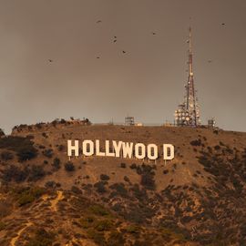 hollywood exteriors and landmarks 2025