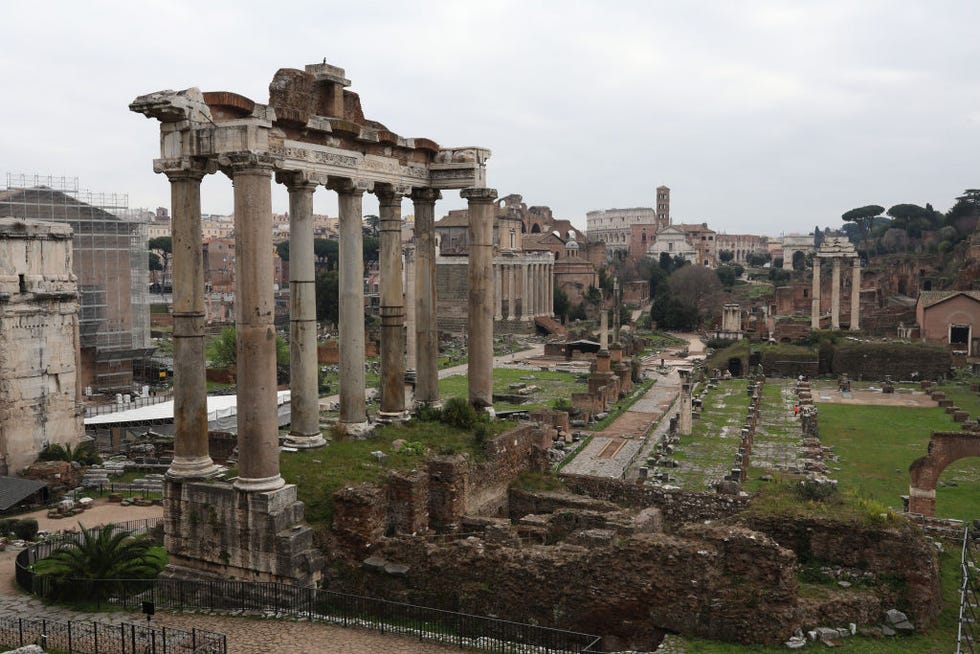 Citta Fantasma: Rome On Coronavirus Lockdown