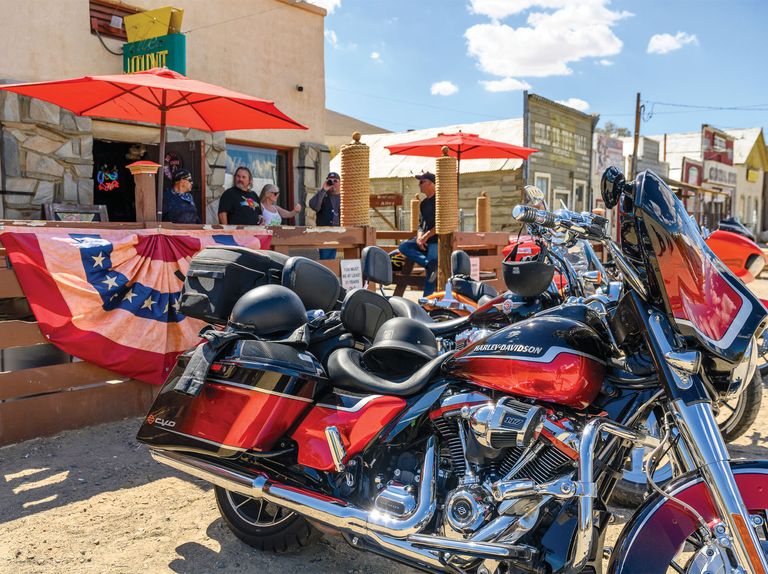 the joint, biker bar, randsburg, california, harley davidson, motorcycles, desert