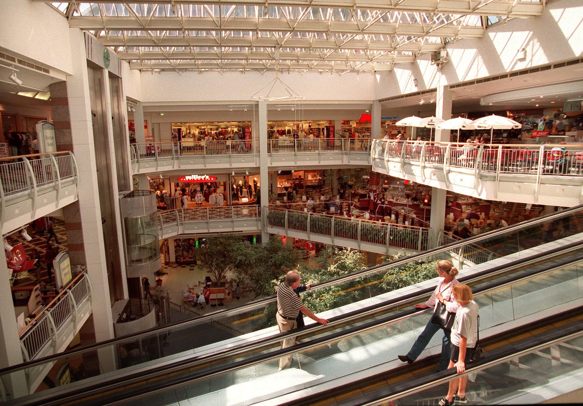 ross park mall 1990s