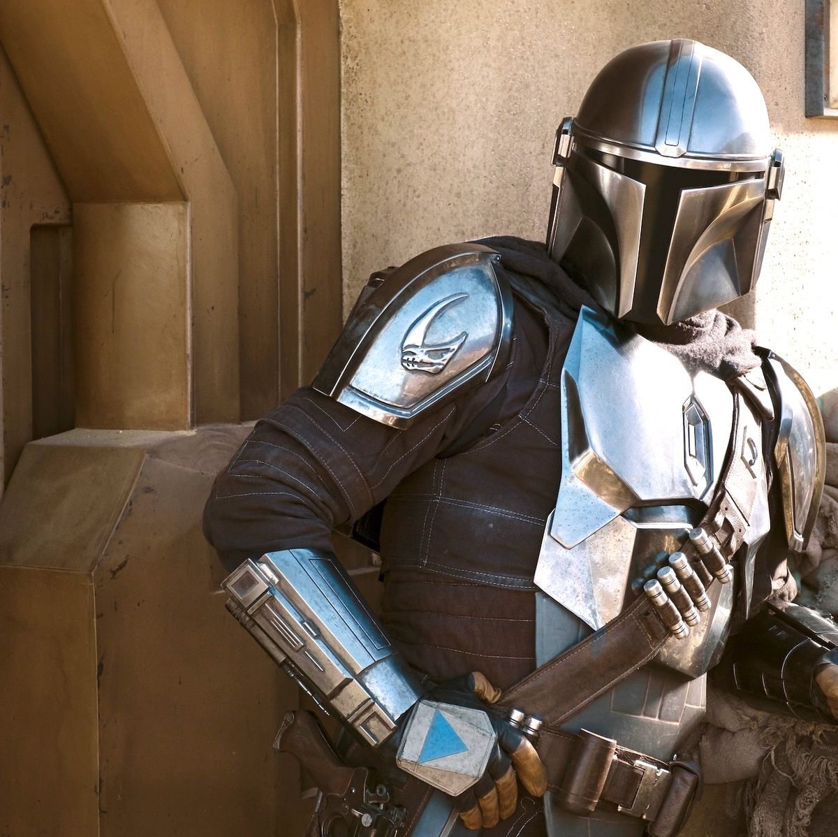 Updated With Release Date: 'The Mandalorian' Seasons 1 and 2 Will Be  Releasing on Blu-Ray - Star Wars News Net