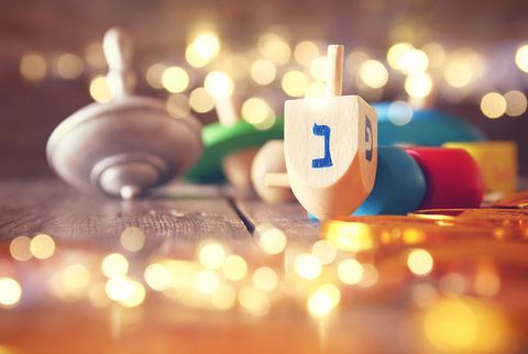 the meaning of hanukkah driedels