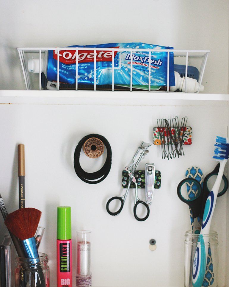9 Clever Ways to Organize Your Medicine Cabinet  Medicine cabinet  organization, Cabinet organization, Small bathroom makeover