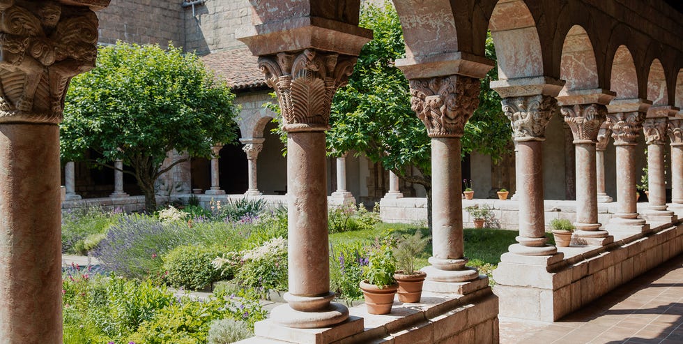 the met cloister the met cloister