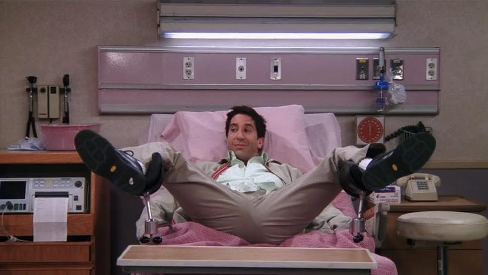 Friends - It's their Baby, Ross and Rachel in the hospital on Make a GIF