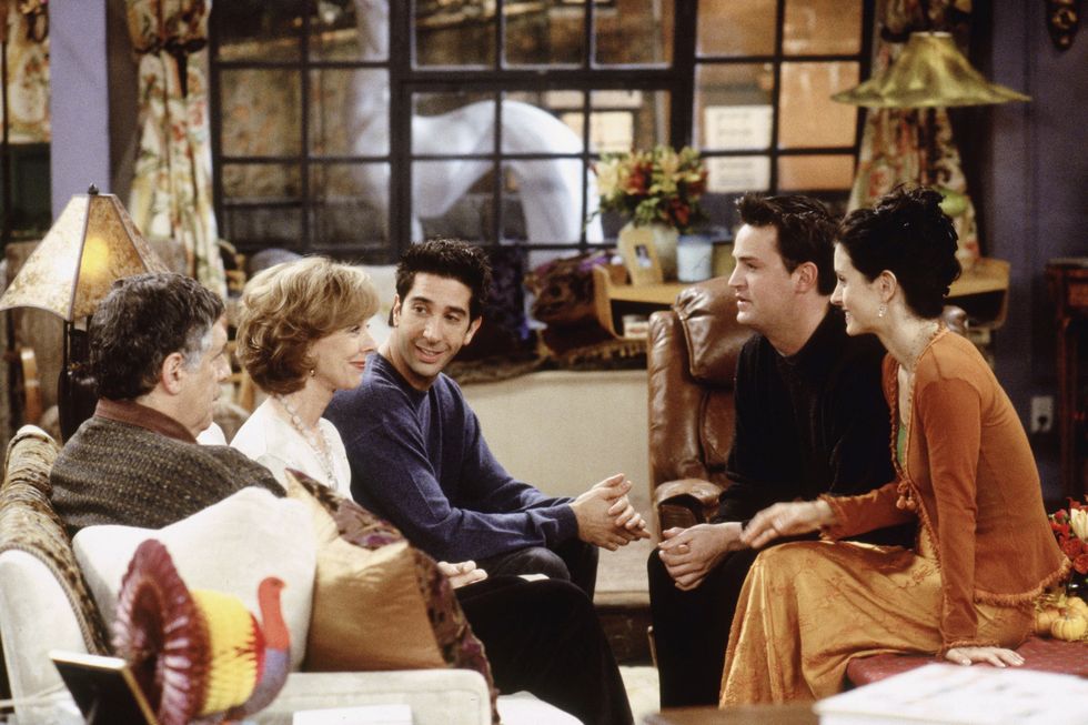 A Friends-Themed Friendsgiving Even Chandler Would Love