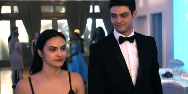 Perfect date. Камилла Мендес идеальное свидание. Camila Mendes the perfect Date. The perfect Date фильм 2019 uzb. Идеальный бойфренд фильм 2019 Камилла Мендес.