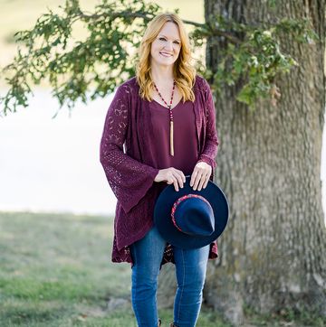 You can now cook with Ree's favorite color 😍 - The Pioneer Woman - Ree  Drummond