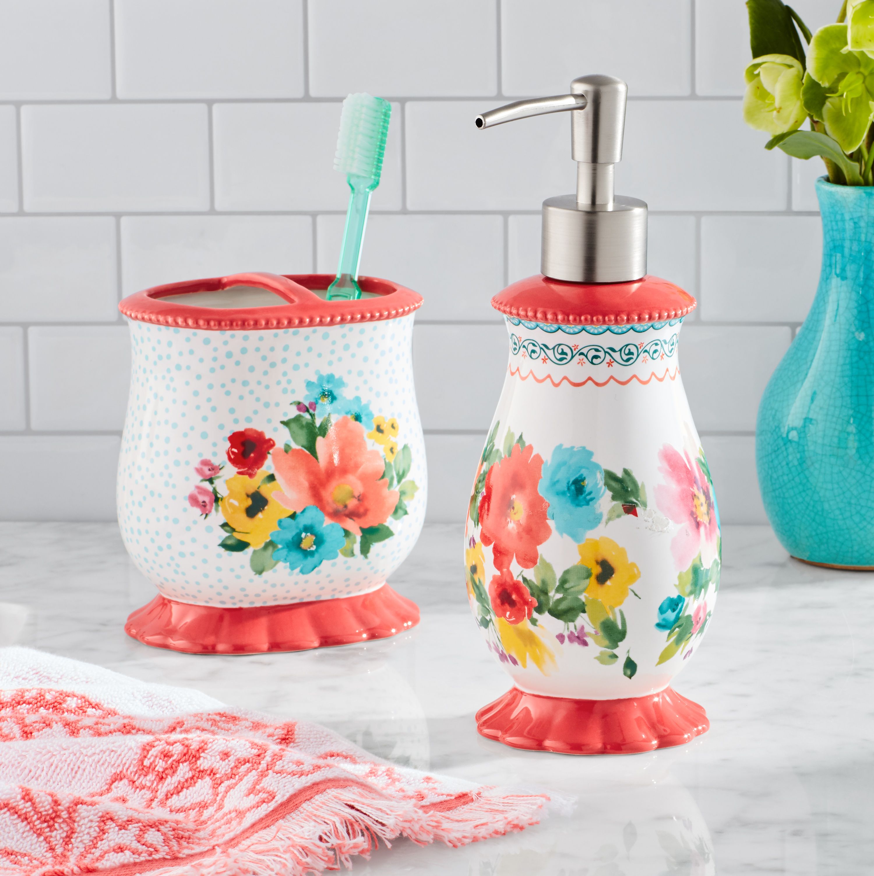 The Pioneer Woman Bath Collection Is on Sale Staring at Just $5