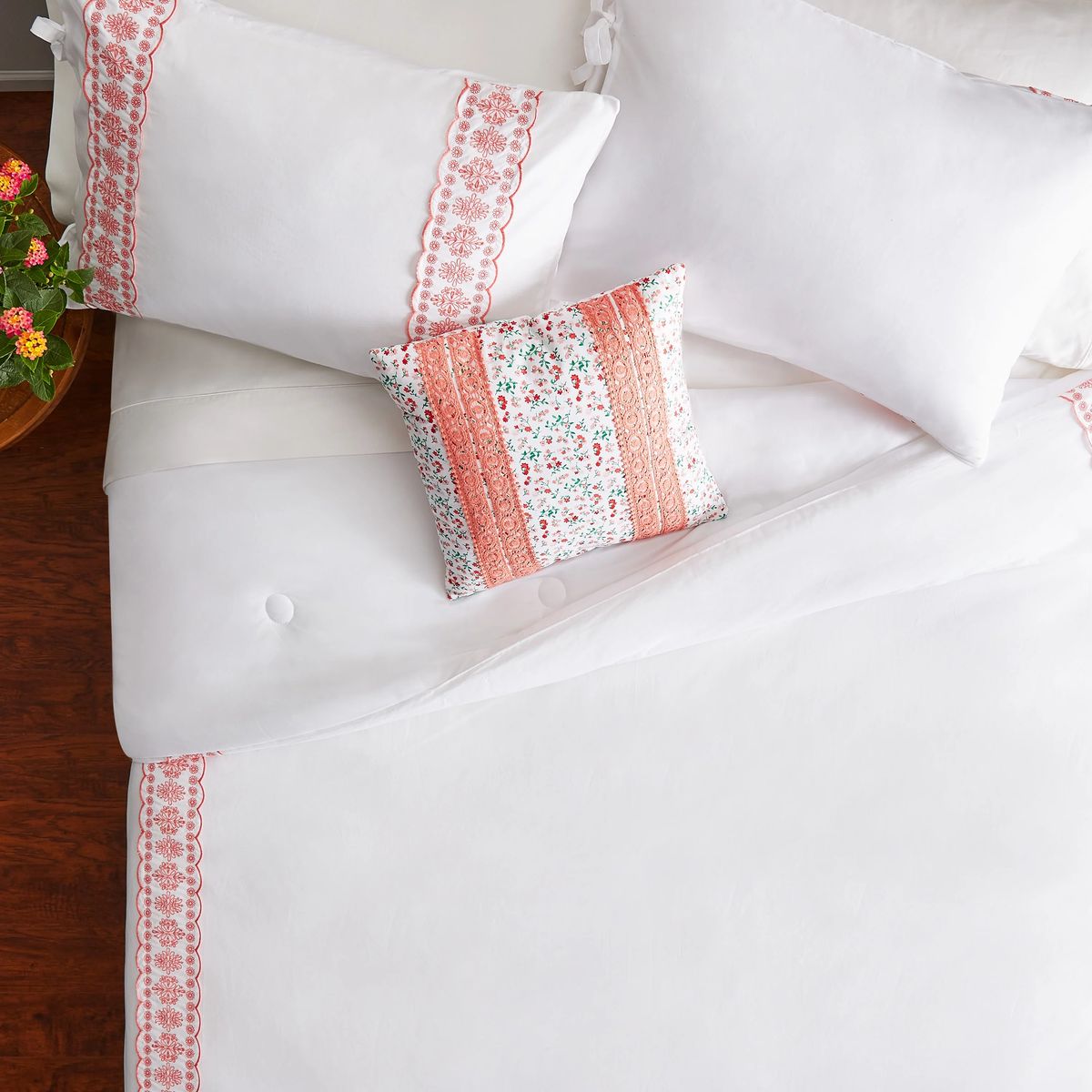 the pioneer woman bedding